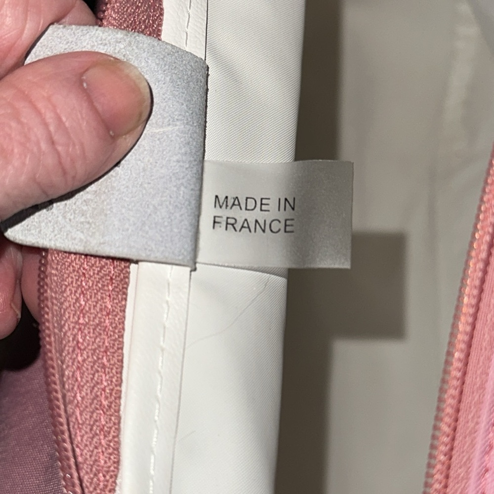 Authentic Longchamp Crossbody Messenger Bag - Picture 10 of 15